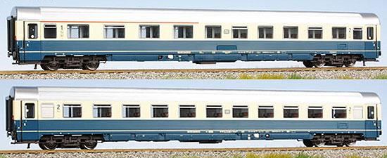 Set of 2 passenger cars<br /><a href='images/pictures/LS_Models/46013.jpg' target='_blank'>Full size image</a>